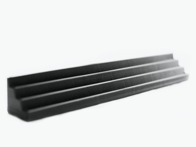 Stojánek/držák na karty TLAMA Games NENÍ HRA!