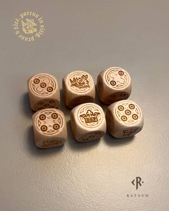 Hrací kostka "Král nebo kanec?" - 1 kostka