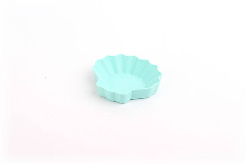 Miska ve tvaru lastury Barva: Azurová např. pro hru Divukraj