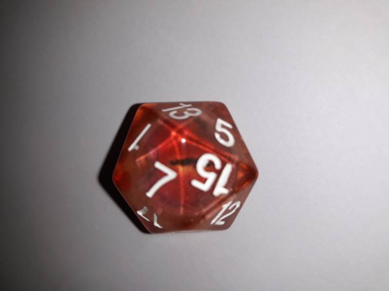 Hrací kostka dvacetistěnná D20 s okem Barva: Červená