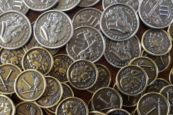 Hrdina v kostce - kovové mince