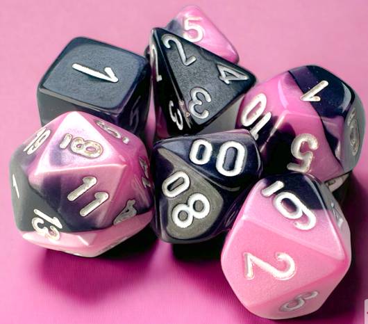 Sada 7 mini kostek Chessex - Polyhedral Black-Pink / white - 20630