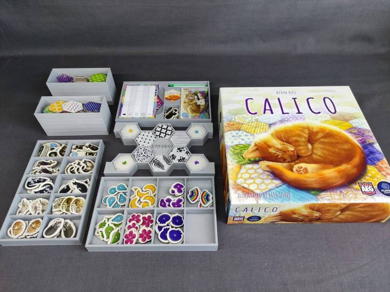 Pelíšek - Insert (černý, 0010P) NENÍ HRA! Insert: Calico