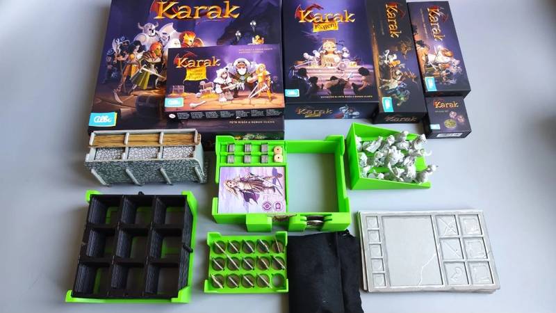 Insert: Karak + Regent + nový hrdinové + figurky + delux set (v3) (černý, 0057) Varianta: Bez mřížek NENÍ HRA! Insert pro hru Karak